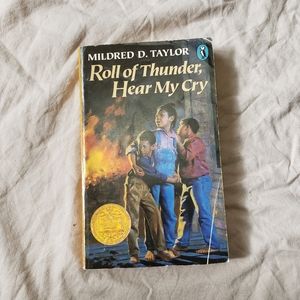 *Bundle only* Roll of Thunder, Hear My Cry By (author) Mildred D. Taylor